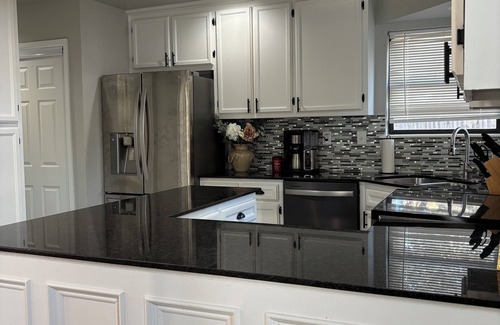 Quail Creek Casa | 3-bedroom house in superb Oklahoma City with AC