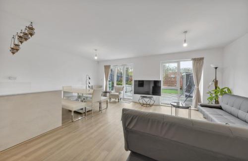 St Albans Casa | 3 bedroom house in Bricket wood, St Alban