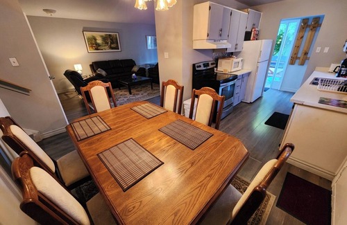 Algoma District Casa | 3 Bedroom House in Elliot Lake