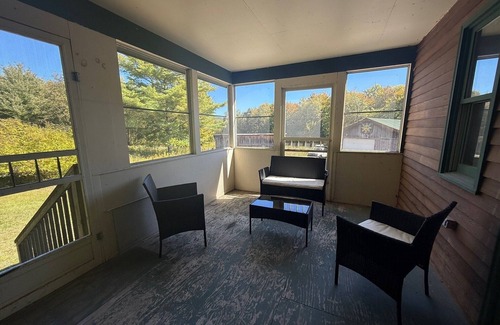 Enosburg Falls Casa | 3-bedroom house in charming country setting close to major ski resorts
