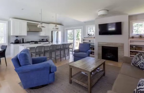 North Chatham Casa | 3-bedroom house in charming North Chatham with AC, WiFi. Enjoyable getaway
