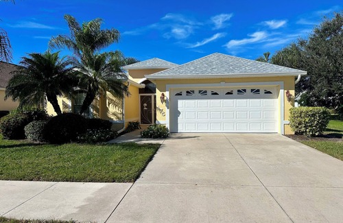 Venice Casa | 3-bedroom house in charming Venice with AC, WiFi. Short ride to Venice Beaches