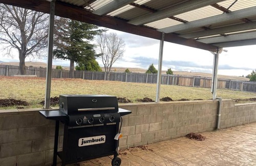 Cooma Casa | 3 Bedroom House in Cooma