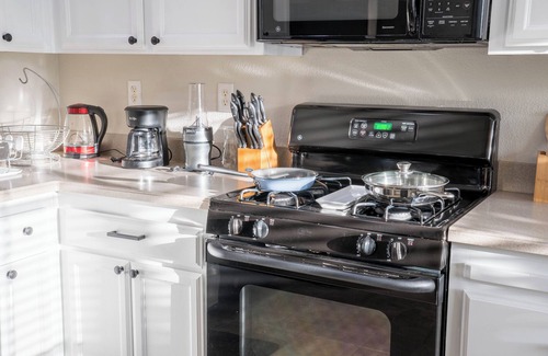 Yuba City Casa | 3-bedroom house in delightful Yuba City with WiFi, AC