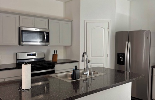 Spring Casa | 3-bedroom house in fabulous Spring with AC, fitness room, WiFi