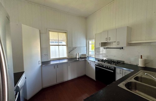 Bulimba Casa | 3 Bedroom House in heart of Bulimba