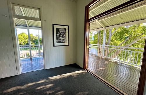 Bulimba Casa | 3 Bedroom House in heart of Bulimba