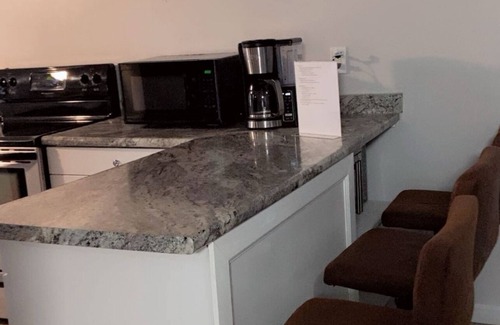 Oshkosh Casa | 3-bedroom house in lovely Oshkosh with AC