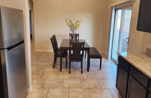 Kingman Casa | 3-bedroom house in marvelous Kingman with AC