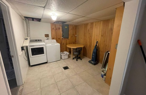 Moorhead Casa | 3-bedroom house in Moorhead in nearby colleges