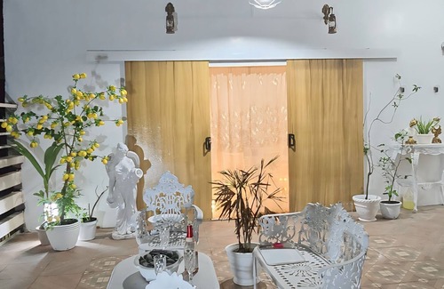 Legazpi Casa | 3-bedroom house in lovely Legazpi City with WiFi, AC. Enjoy your stay