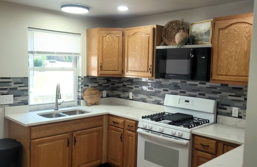 Estherville Casa | 3-bedroom house in marvelous Estherville with AC, WiFi. Enjoy your stay