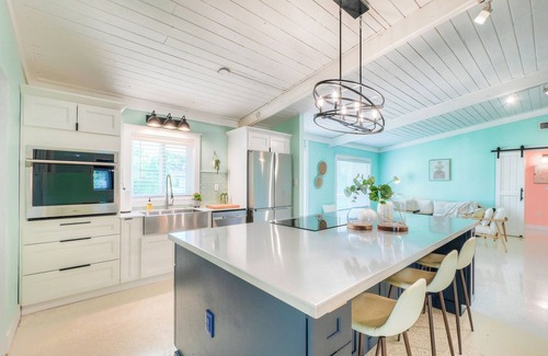 Fort Myers Casa | 3-bedroom house in welcoming Fort Myers with pool!