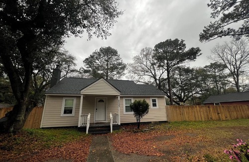 Hanahan Casa | 3-bedroom house in welcoming Hanahan