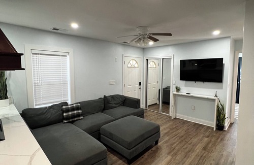 Hanahan Casa | 3-bedroom house in welcoming Hanahan