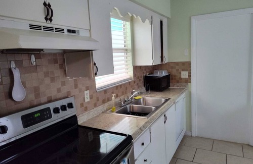Lakeland Casa | 3-bedroom house in wonderful Lakeland near Orlando & Tampa