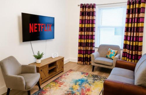 Lisburn Apartamento | 3 Bedroom House, Lisburn, 16 minutes to Belfast, Parking by StaybyNumbers