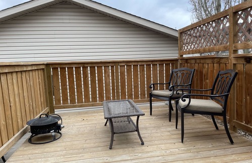 Bridlewood Casa | 3 Bedroom House Located Close to Spruce Meadows!