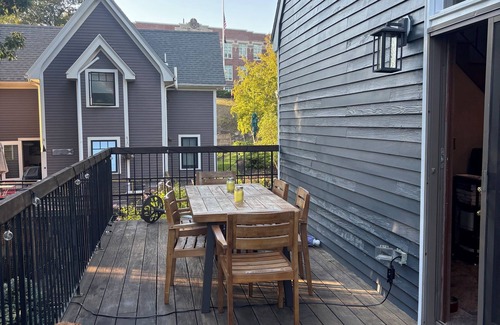 Marblehead Casa | 3 bedroom house near Salem, walk to beaches