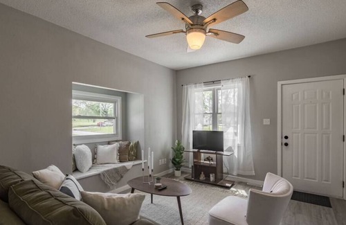 Downtown Des Moines Casa | 3 Bedroom House Next to Downtown & East Village