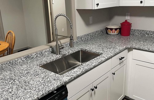Bruceton Mills Casa | 3-bedroom house in beautiful Bruceton Mills with WiFi, AC