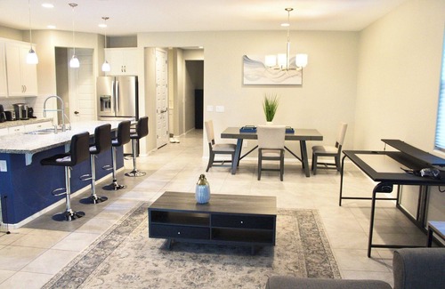 Morning Sun Farms Casa | 3-bedroom house in phenomenal San Tan Valley with gorgeous heated pool & hot tub