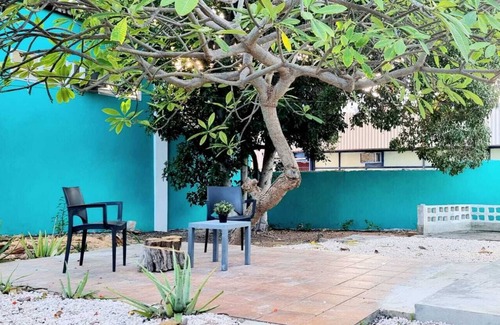 Marie Pampoen Casa | 3-Bedroom house- Very close to Mambo Beach or city of Willemstad - 3 min drive