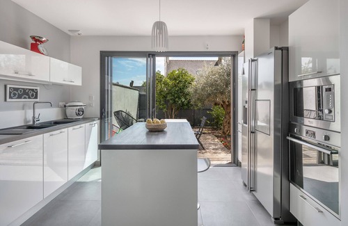 Guerande Chalet De Esquí | Casa de 3 habitaciones con hermoso jardín en Guérande