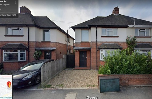 Boscombe Apartamento | 3 Bedroom House with Parking Bournemouth