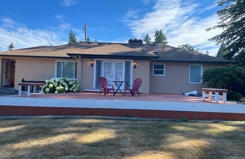 Puyallup Casa | 3 Bedroom House with large Garden - Pet friendly