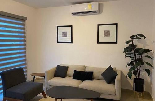 Cancún Casa | Casa de 3 dormitorios con piscina compartida en el centro de Cancún