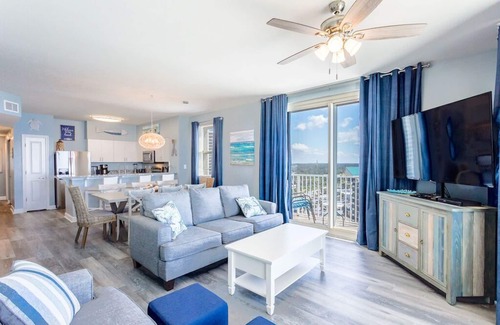 Panama City Beach Condominio | Orillas de Panamá 2303 ~ Increíble condominio de llenado rápido ~ RSVP lo antes posible!