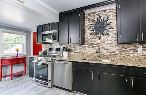 Williamsburg Casa | 3 bedroom in Williamsburg - Next to Busch Gardens!