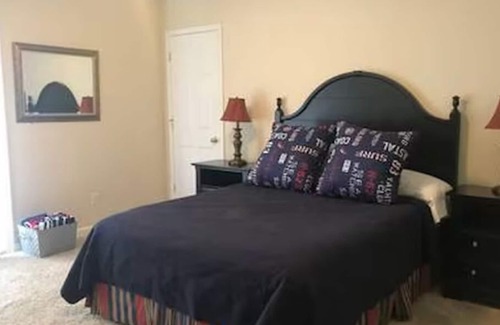 Taylorsville Cabaña | 3 Bedroom Lake Refuge along the Kentucky Bourbon Trail