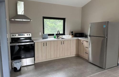 Lakefield Casa | 3-bedroom Lakefront Villa #9