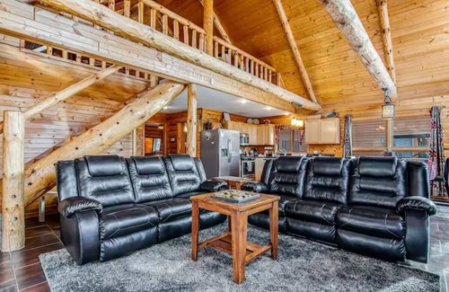 New Lisbon Cabina | 3-bedroom Lodge cabin in lovely New Lisbon