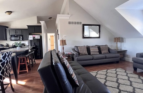 Collinsville Apartamento | Casa Loft de 3 habitaciones en un lago