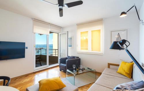 Omis Apartamento | 3 Bedroom Lovely Apartment In Omis