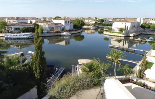Aigues-Mortes Casa | 3 Bedroom Lovely Home In Aigues-Mortes