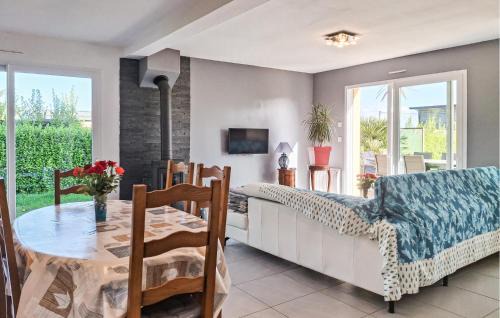 Saint-Pabu Casa | 3 Bedroom Lovely Home In Saint-Pabu