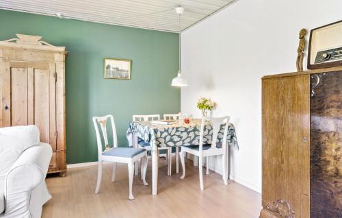 Hong Casa | 3 Bedroom Lovely Home In Høng