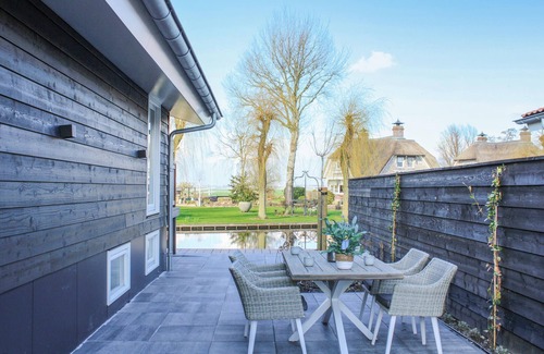 Rijnsaterwoude Casa | Preciosa casa de 3 dormitorios en.