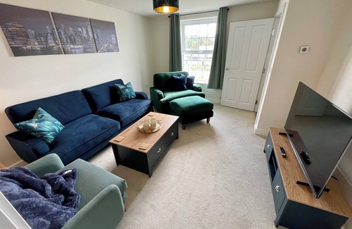 Market Harborough Casa | 3-Bedroom Luxury Stay With FREE Parking