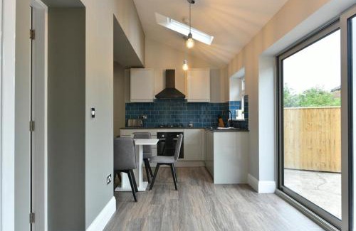Horbury Casa | 3-Bedroom Luxury Home