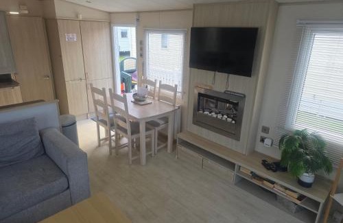 Rhyl Complejo | 3 bedroom Lyons robin hood Rhyl CT2
