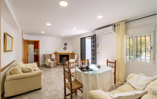 Bedmar y Garciez Casa | 3 Bedroom Nice Home In Bedmar