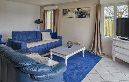 Desvres Casa | 3 Bedroom Nice Home In Desvres