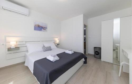 Poljica Casa | 3 Bedroom Nice Home In Nin