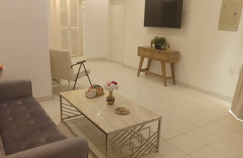 Hera Street Apartamento | 3 Bedroom Penthouse Lily 4