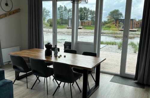 Hindeloopen Casa | 3 Bedroom Pet Friendly Home In Hindeloopen